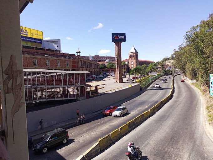 Fachada de Forum Super Mayorista (Carrizal) 1673